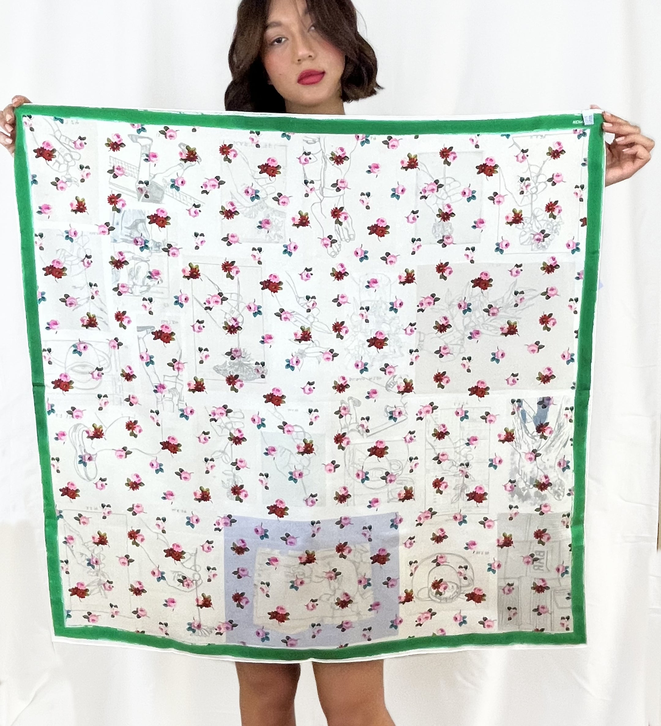 Konrad Gloria Silk Foulard Diary