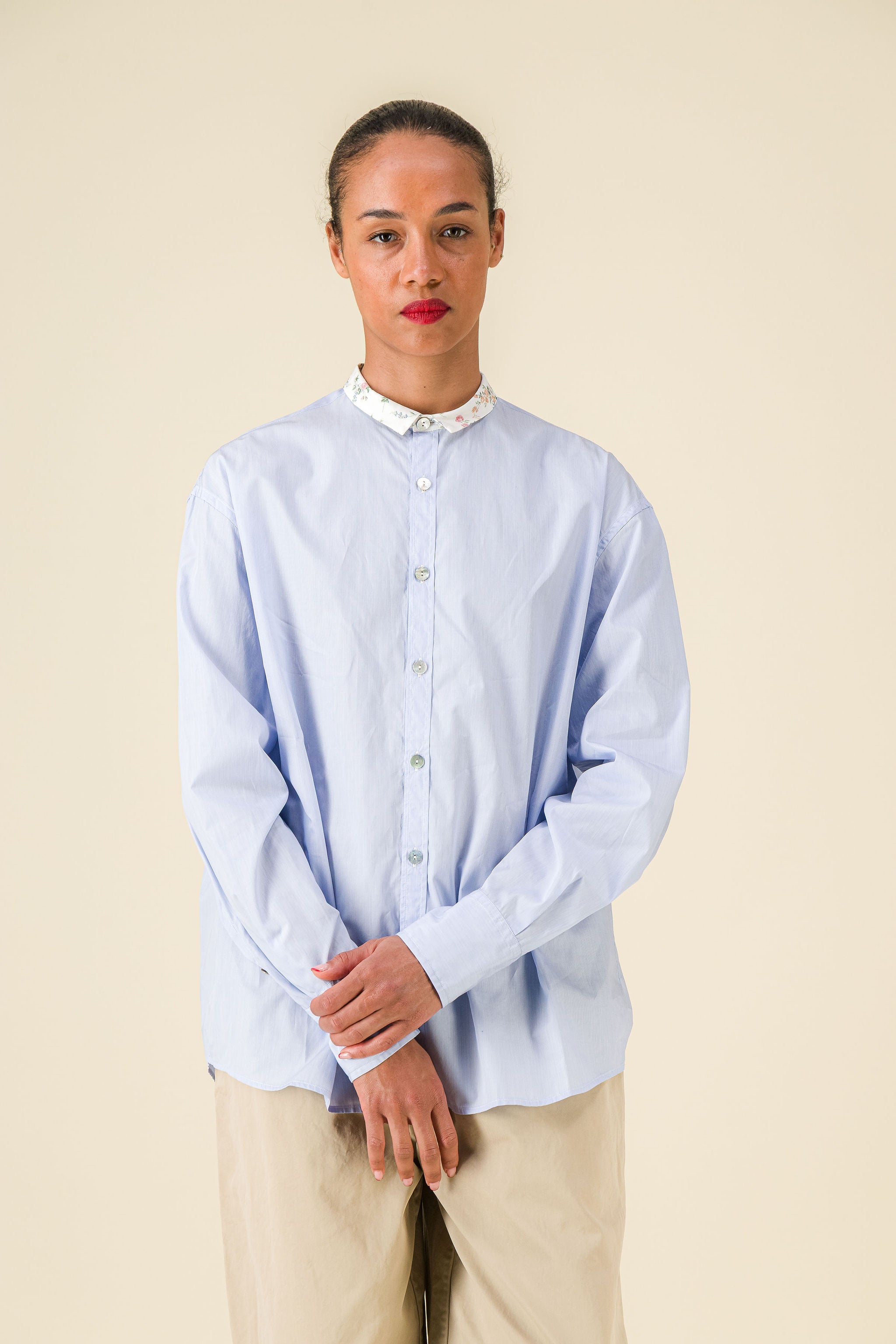 Pamela light popeline stripes & flowers shirt