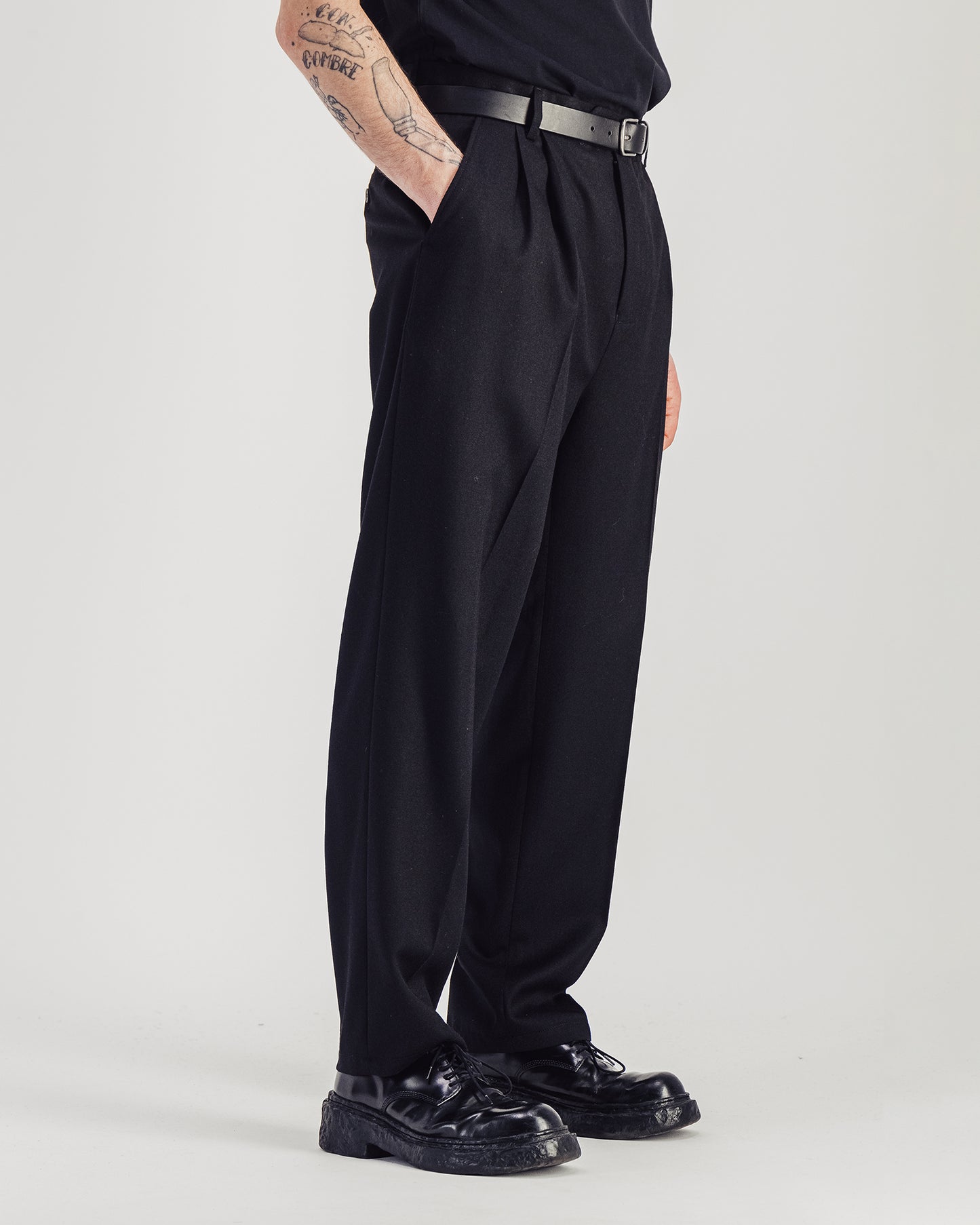 Formal Pleats Pants Black